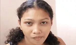 Các video khiêu dâm của các cặp vợ chồng là say đắm trong giường và bắn tất cả mọi thứ vào máy ảnh. phim sec gai gia nhat ban Loại, đồ vụng về khiêu dâm.